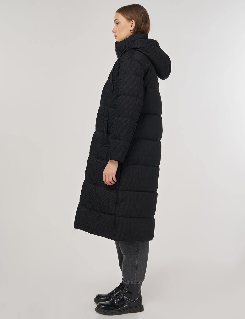 Zipper-Closure Anorak Jacket Black 