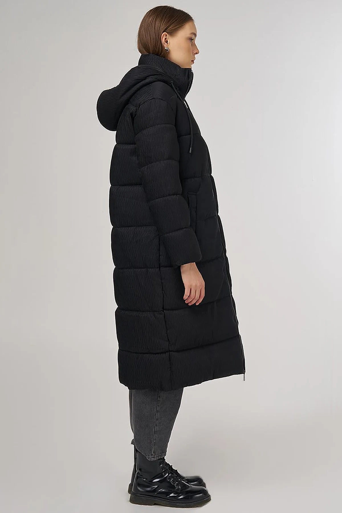 Zipper-Closure Anorak Jacket Black 