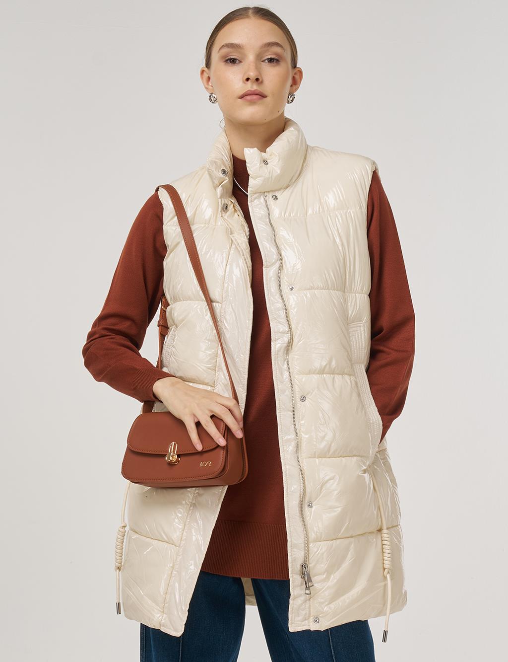 Shiny Puffer Vest Cream 