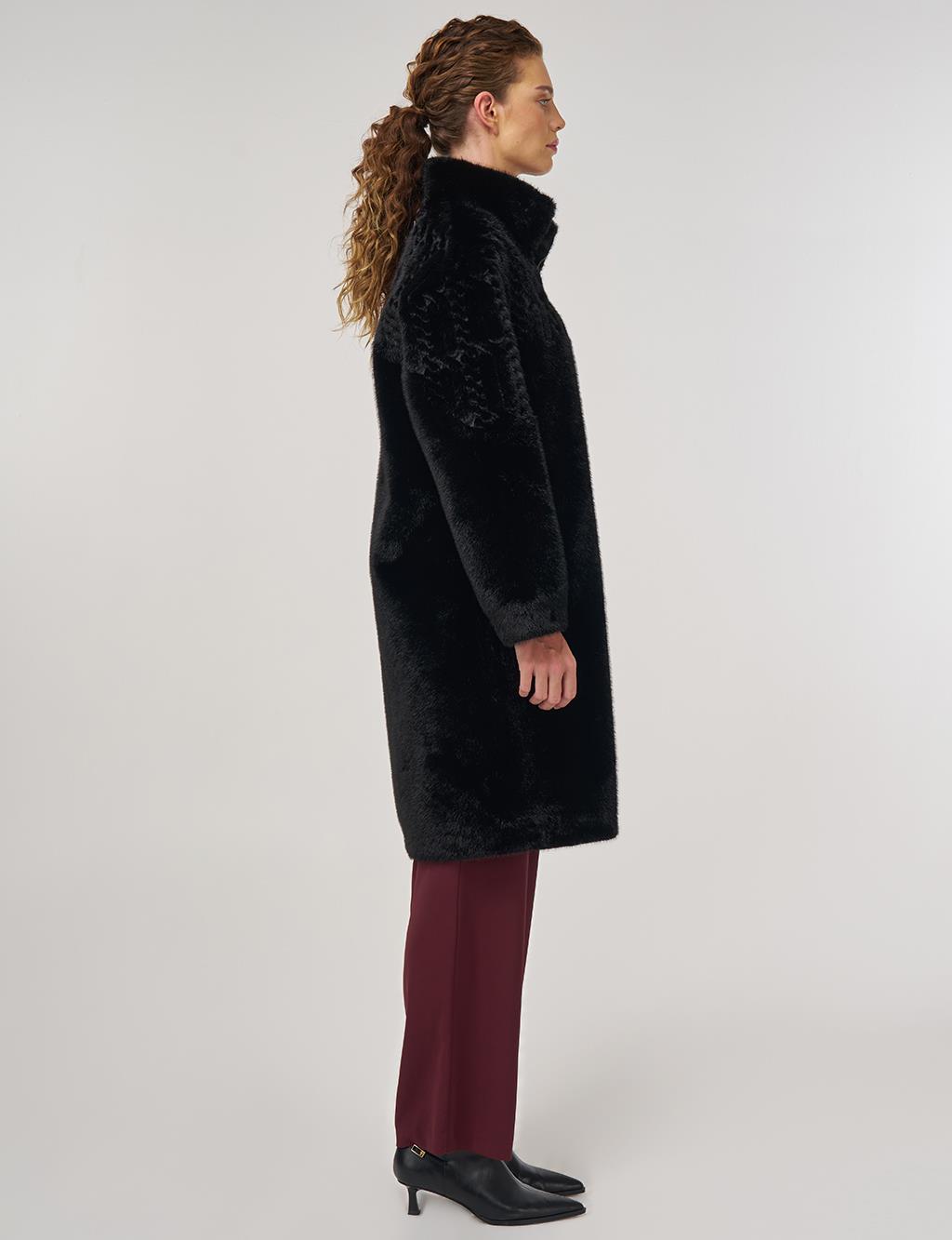 Dik Yaka Peluş Kaban Siyah 