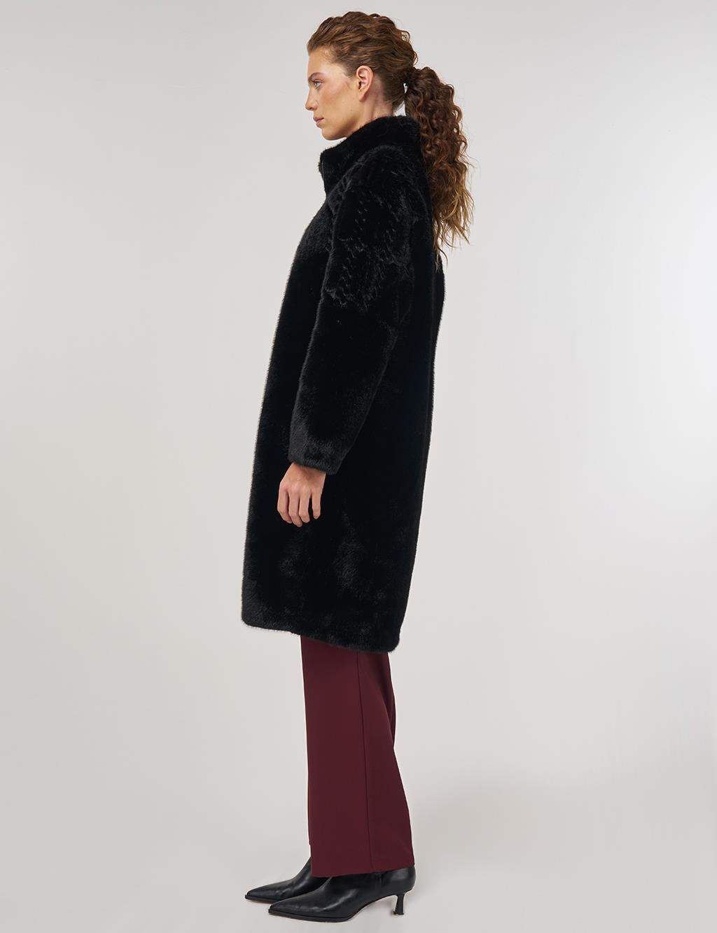 Dik Yaka Peluş Kaban Siyah 