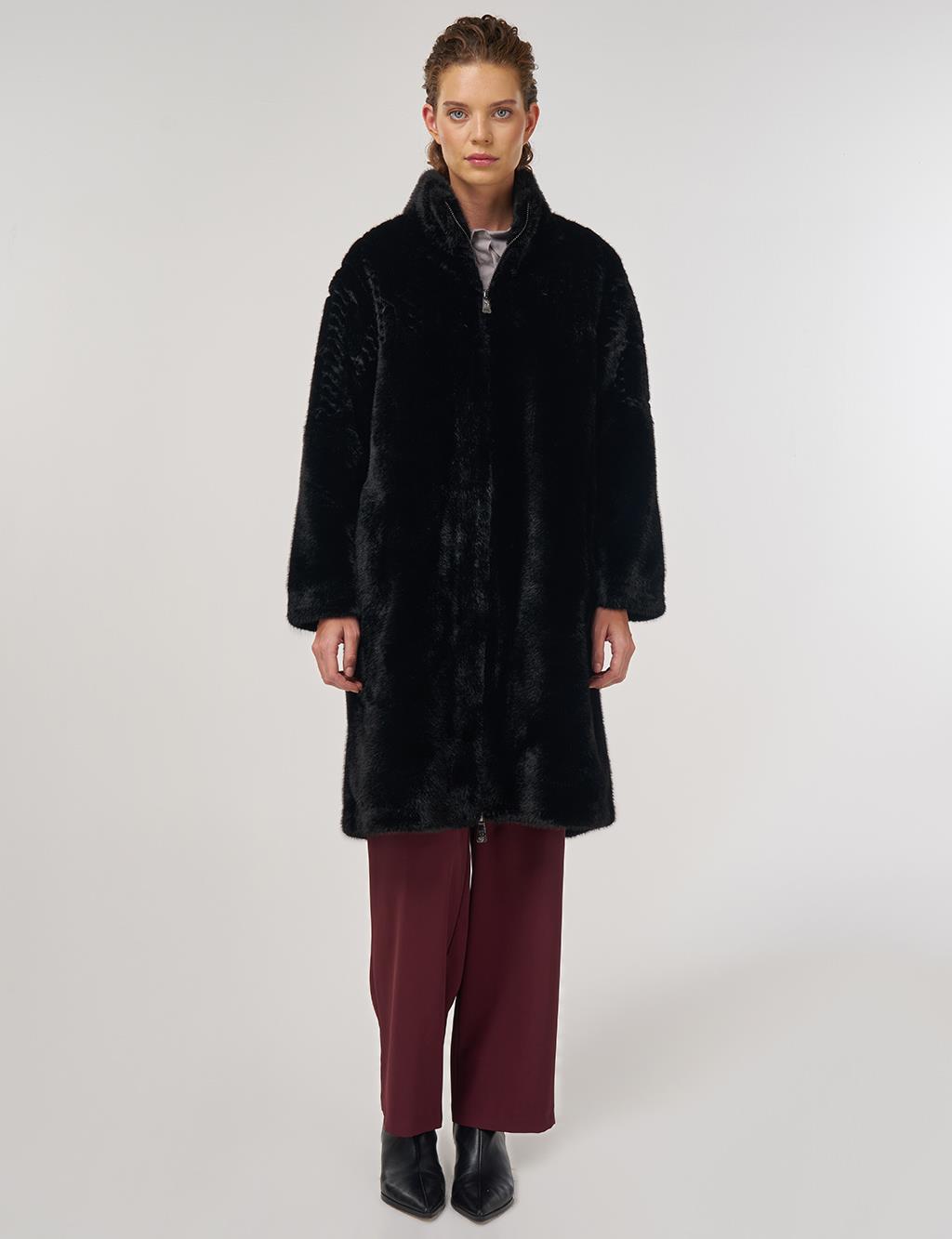 Dik Yaka Peluş Kaban Siyah 