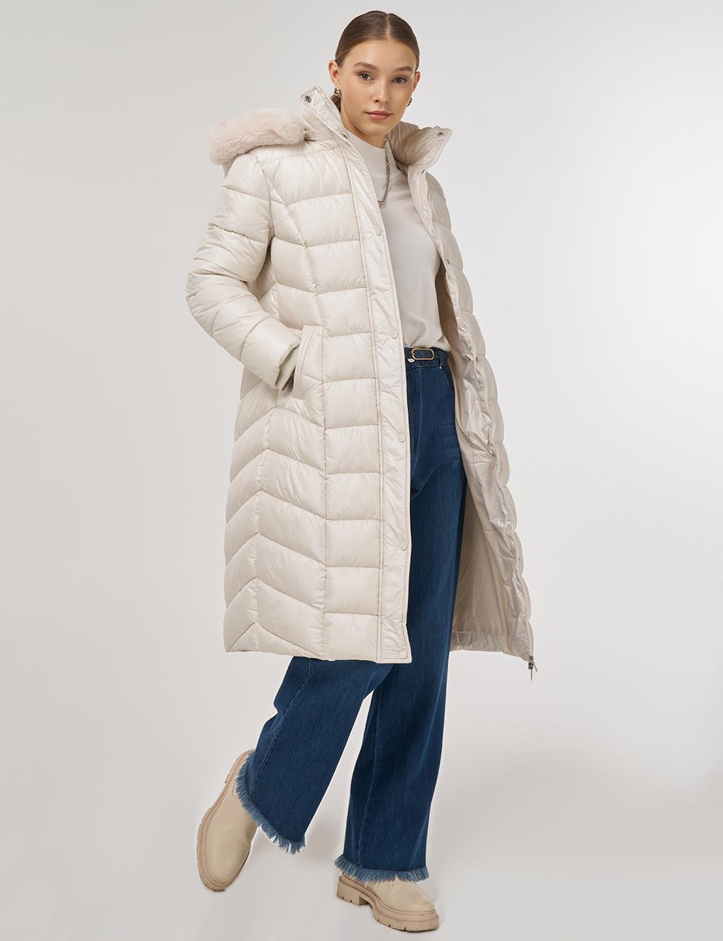 Logo Detaylı Anorak Mont Taş 