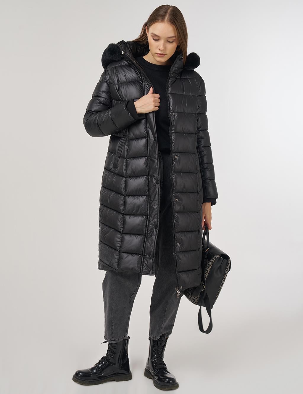 Logo Detaylı Anorak Mont Siyah 