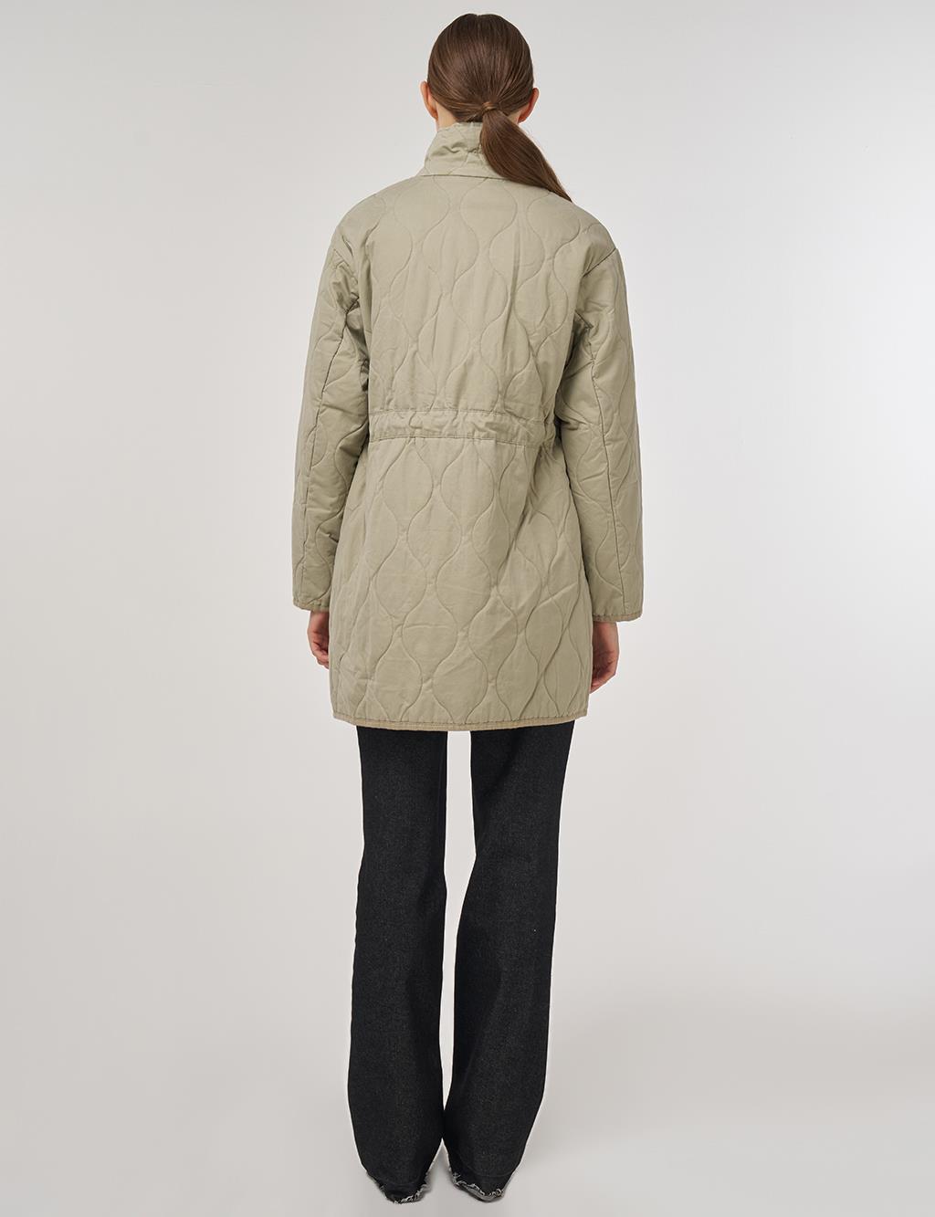 Stand-Collar Anorak Jacket in Light Brown