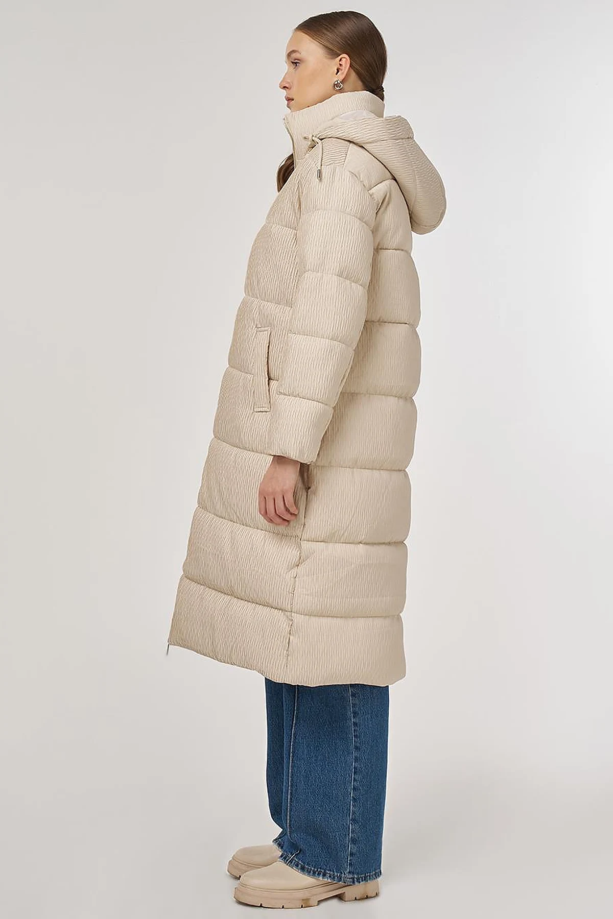 Zipper-Closure Anorak Jacket Cream