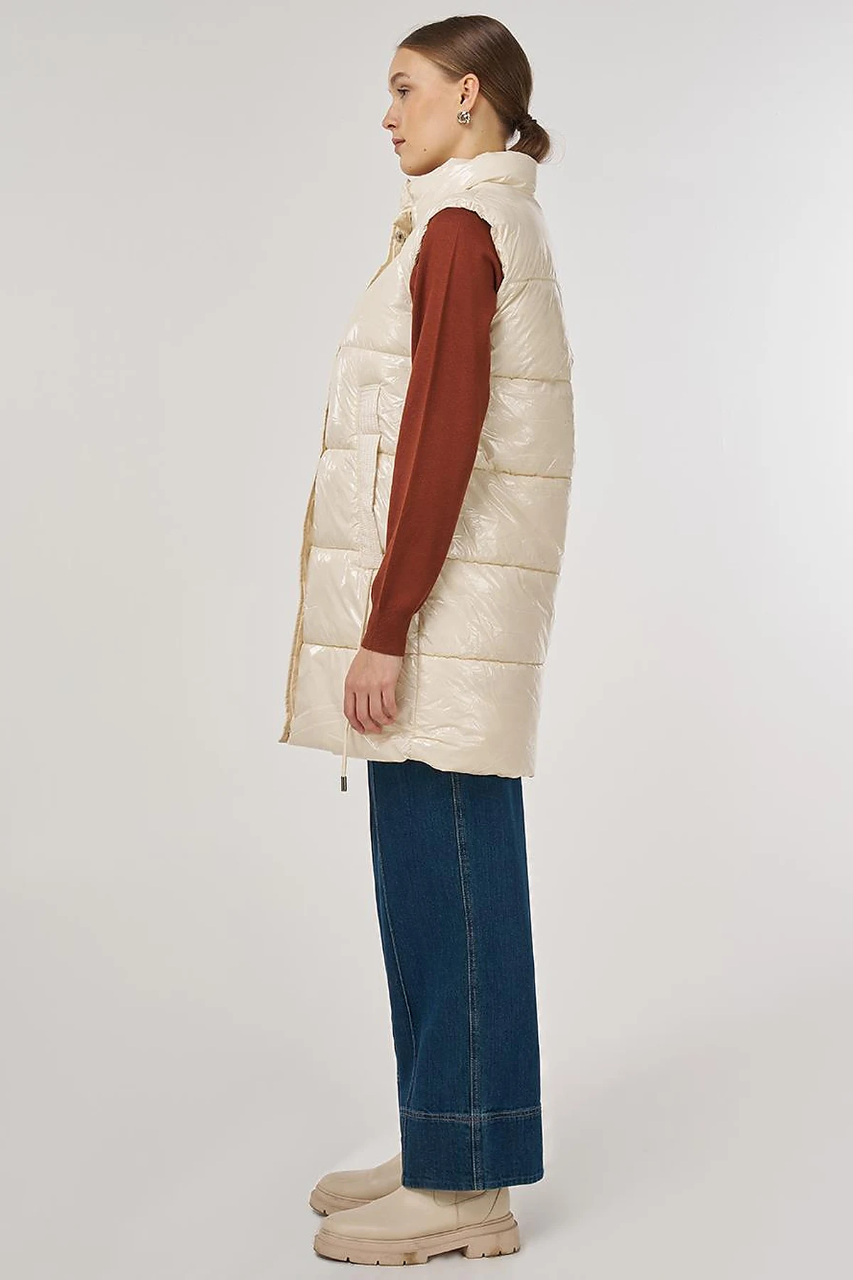 Shiny Puffer Vest Cream 