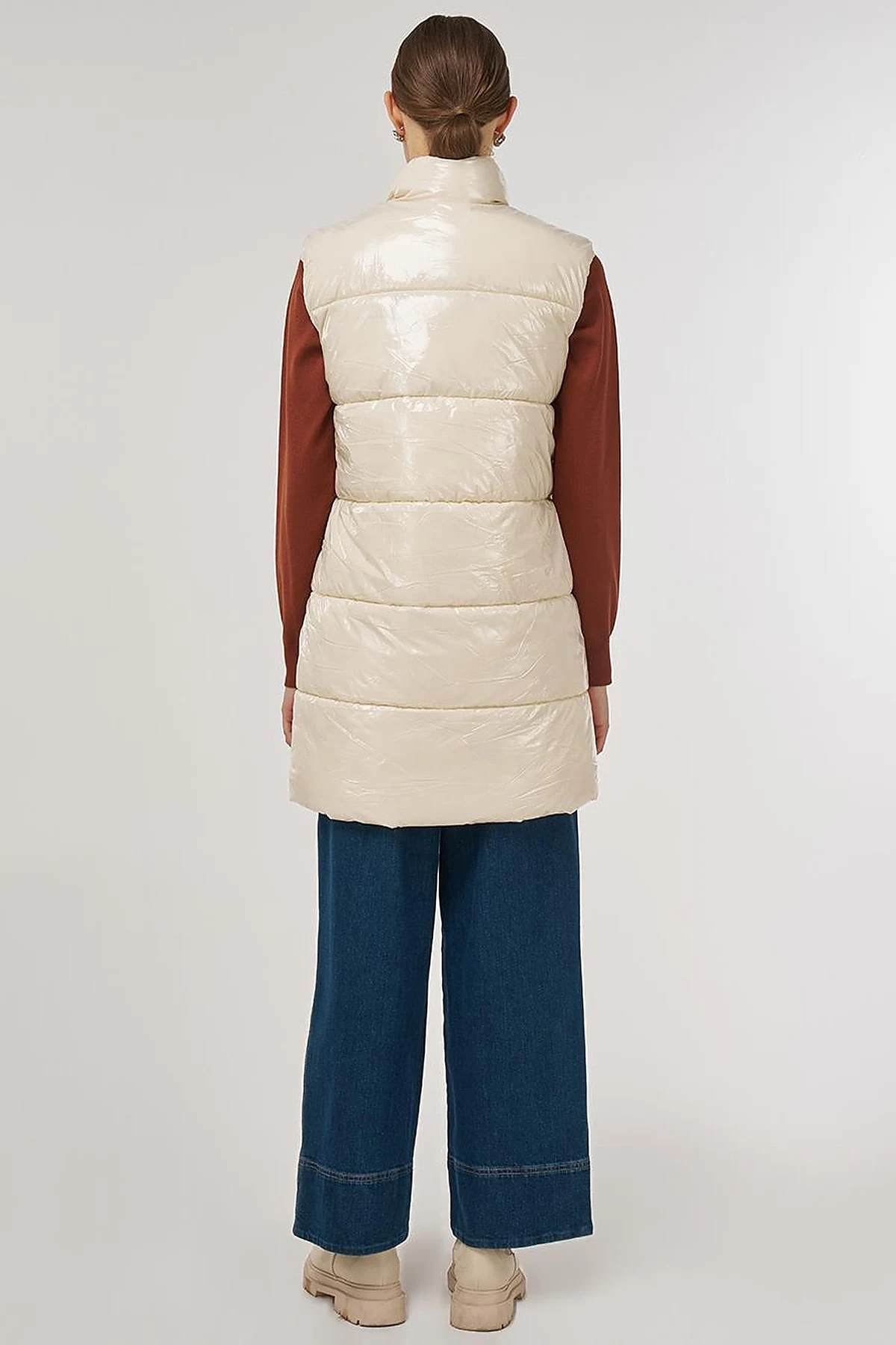 Shiny Puffer Vest Cream 