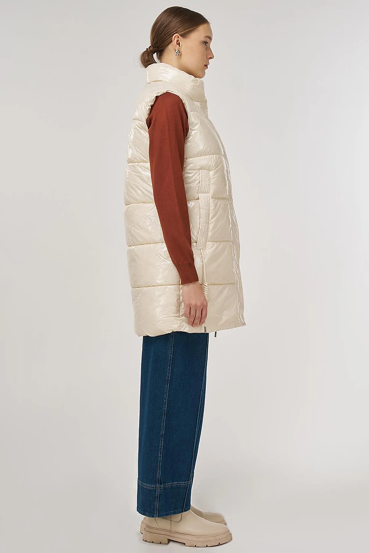 Shiny Puffer Vest Cream 