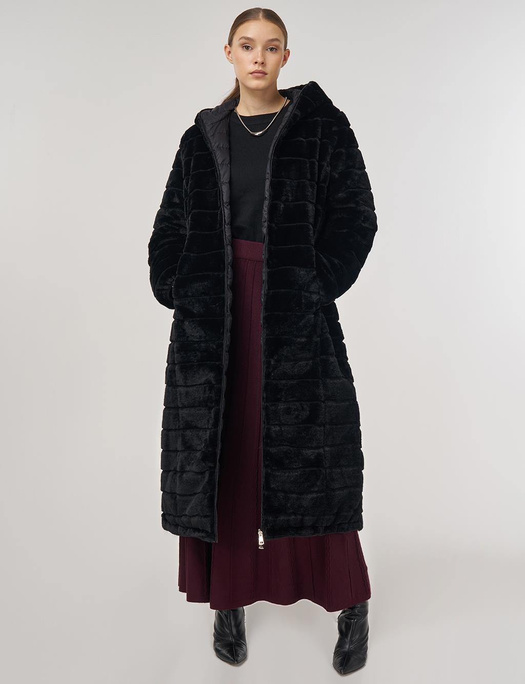 Çift Taraflı Kapüşonlu Mont Siyah 