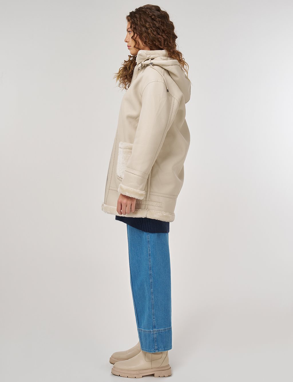 Kemer Köprülü Suni Deri Kaban Krem