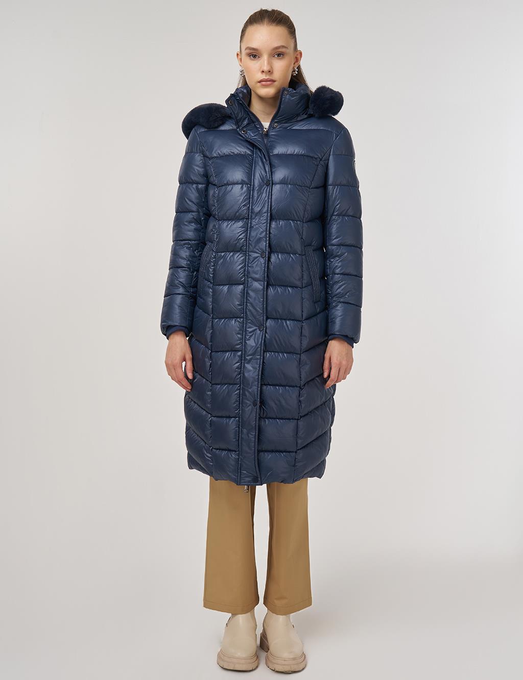 Logo Detaylı Anorak Mont Lacivert 