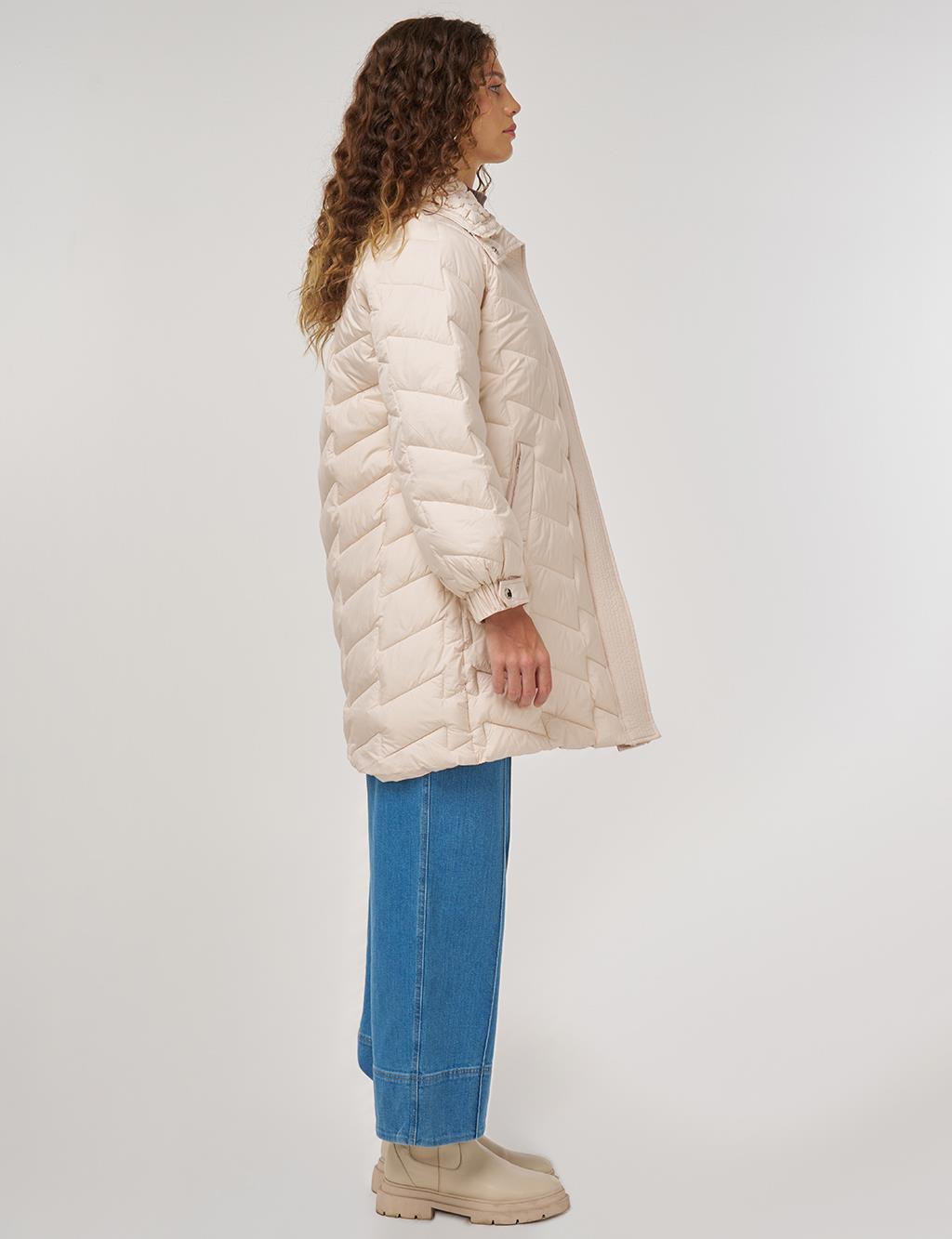 Zigzag Quilted Short Jacket Cream 