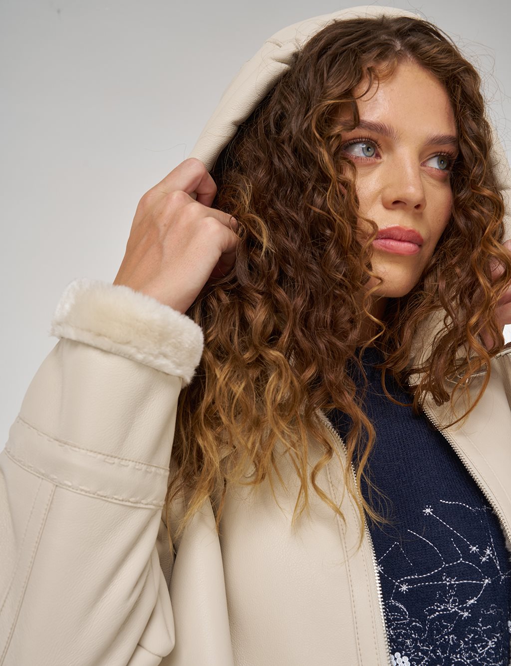 Kemer Köprülü Suni Deri Kaban Krem