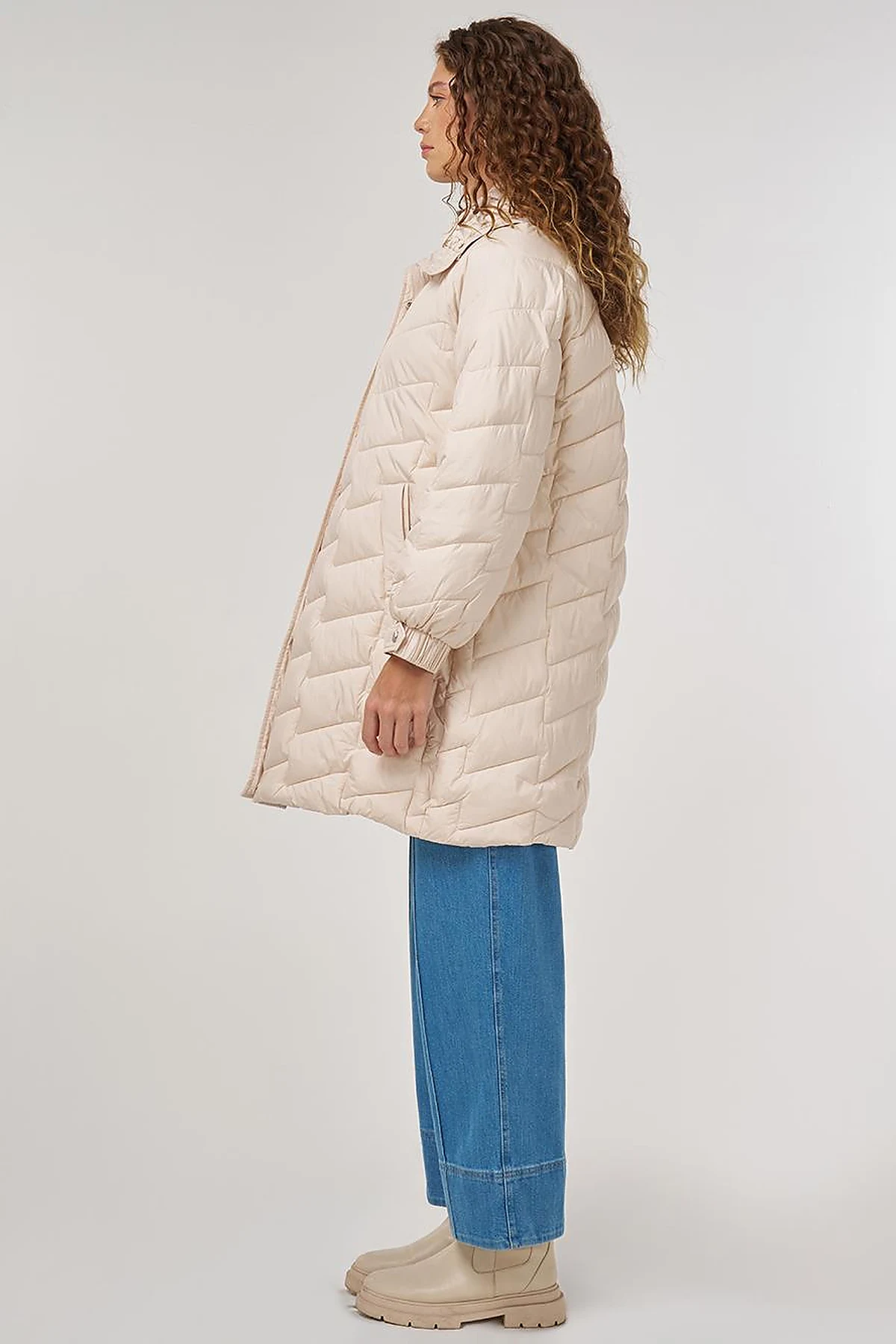 Zigzag Quilted Short Jacket Cream 