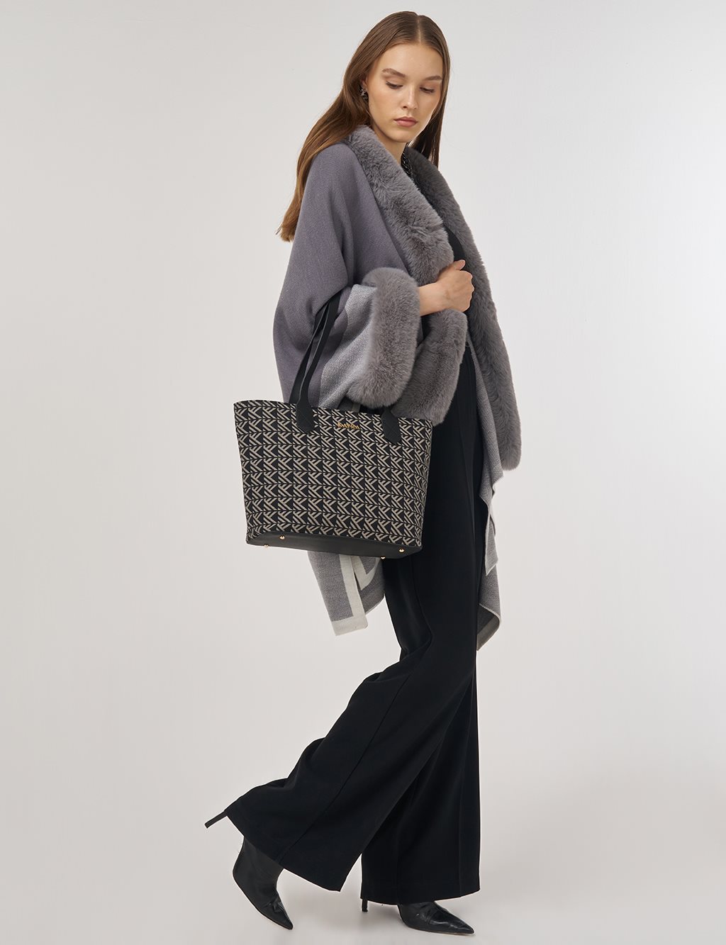 Faux Fur Detailed Poncho Gray 