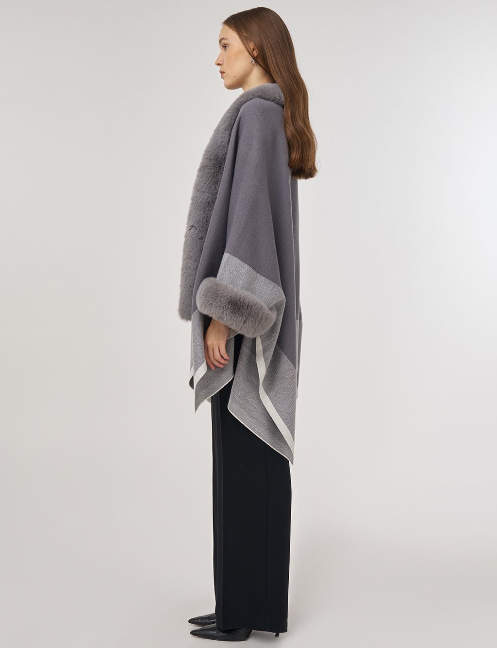 Faux Fur Detailed Poncho Gray 