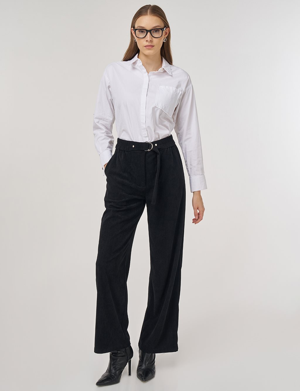 Velvet Pants with Metal Accessories Black
