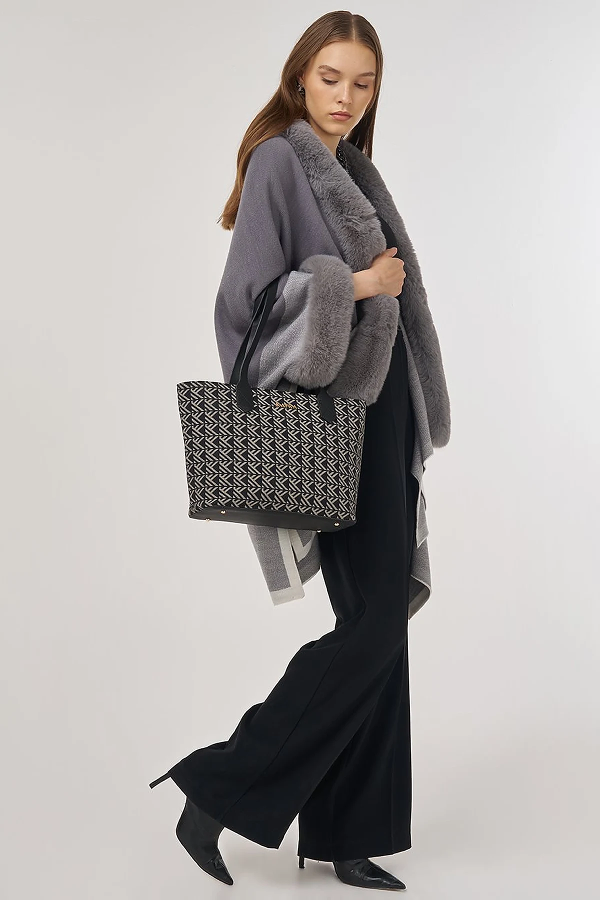 Faux Fur Detailed Poncho Gray 