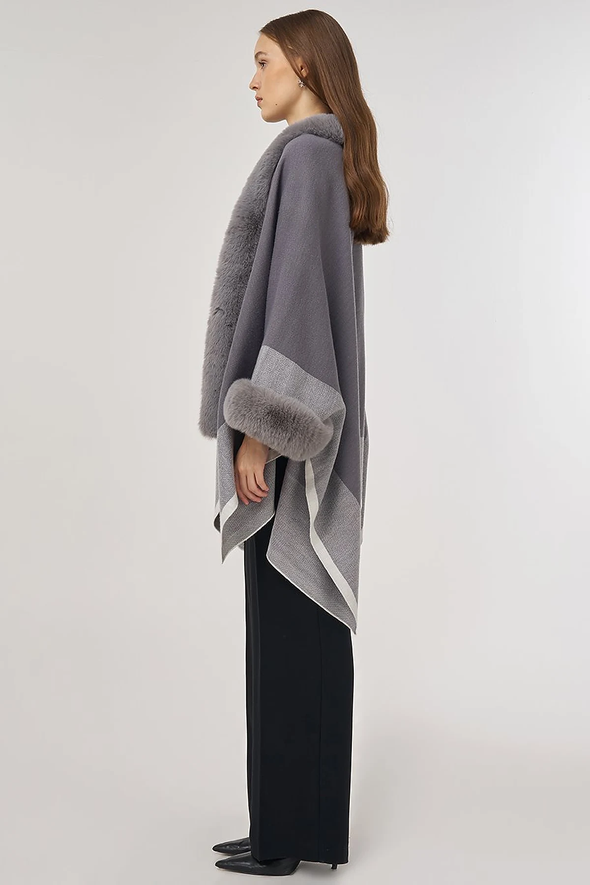 Faux Fur Detailed Poncho Gray 