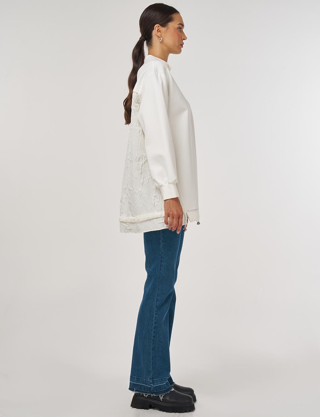 Embossed Detail Sweatshirt Ecru