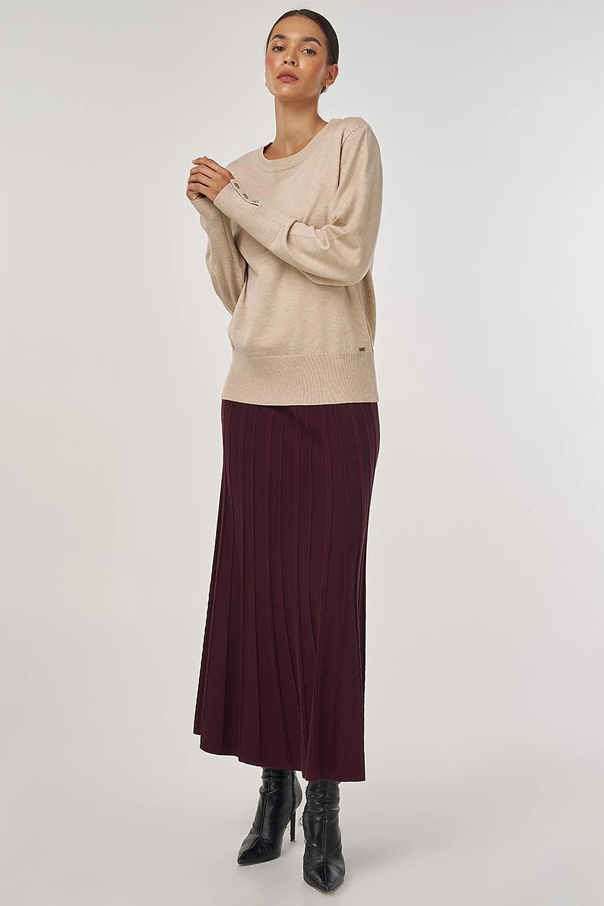 Button-Detail Wool Knit Sweater Beige