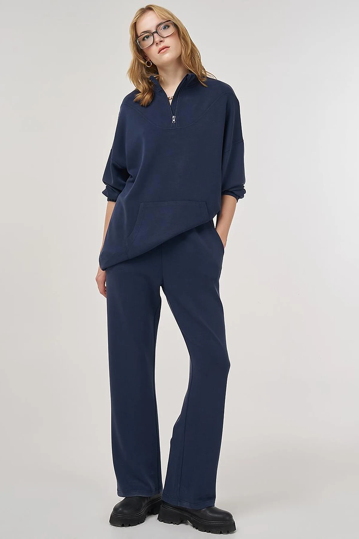 Kangaroo Pocket Two-Piece Suit in Navy 