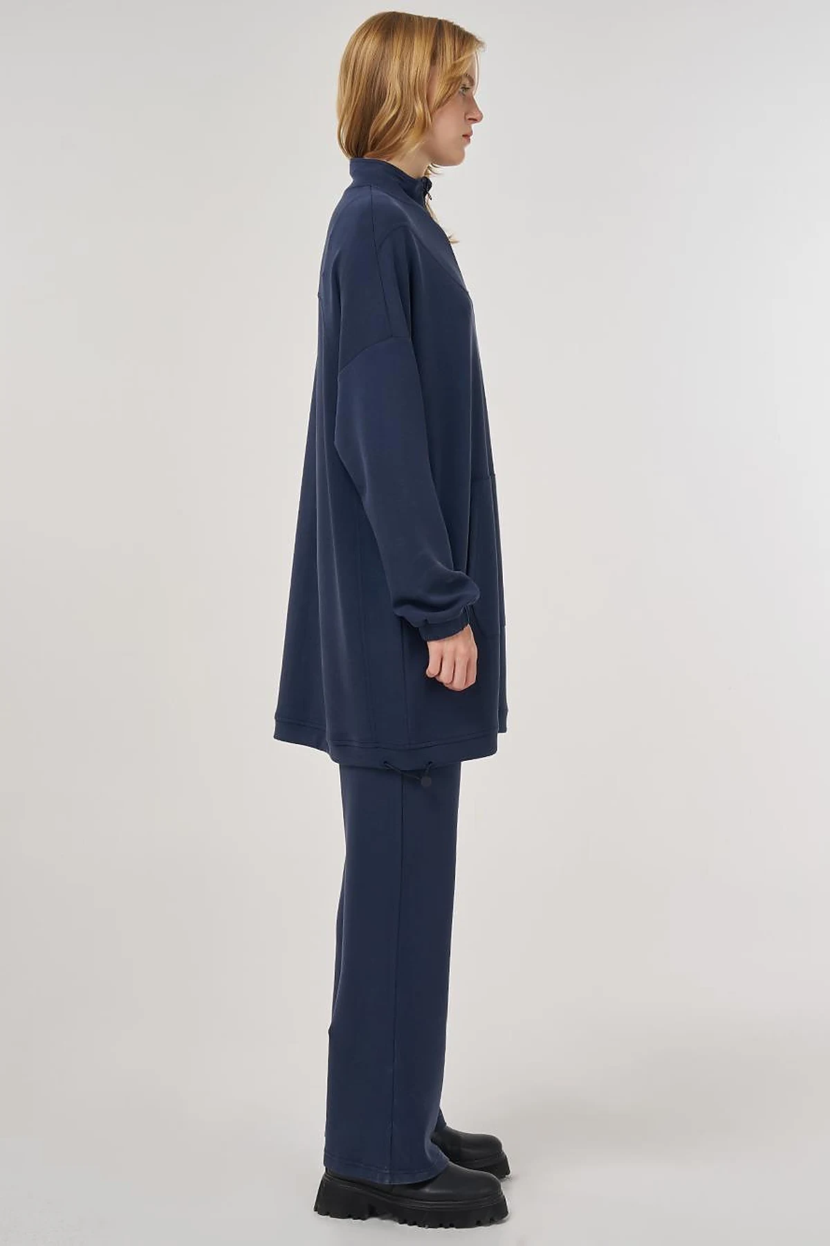 Kangaroo Pocket Two-Piece Suit in Navy 