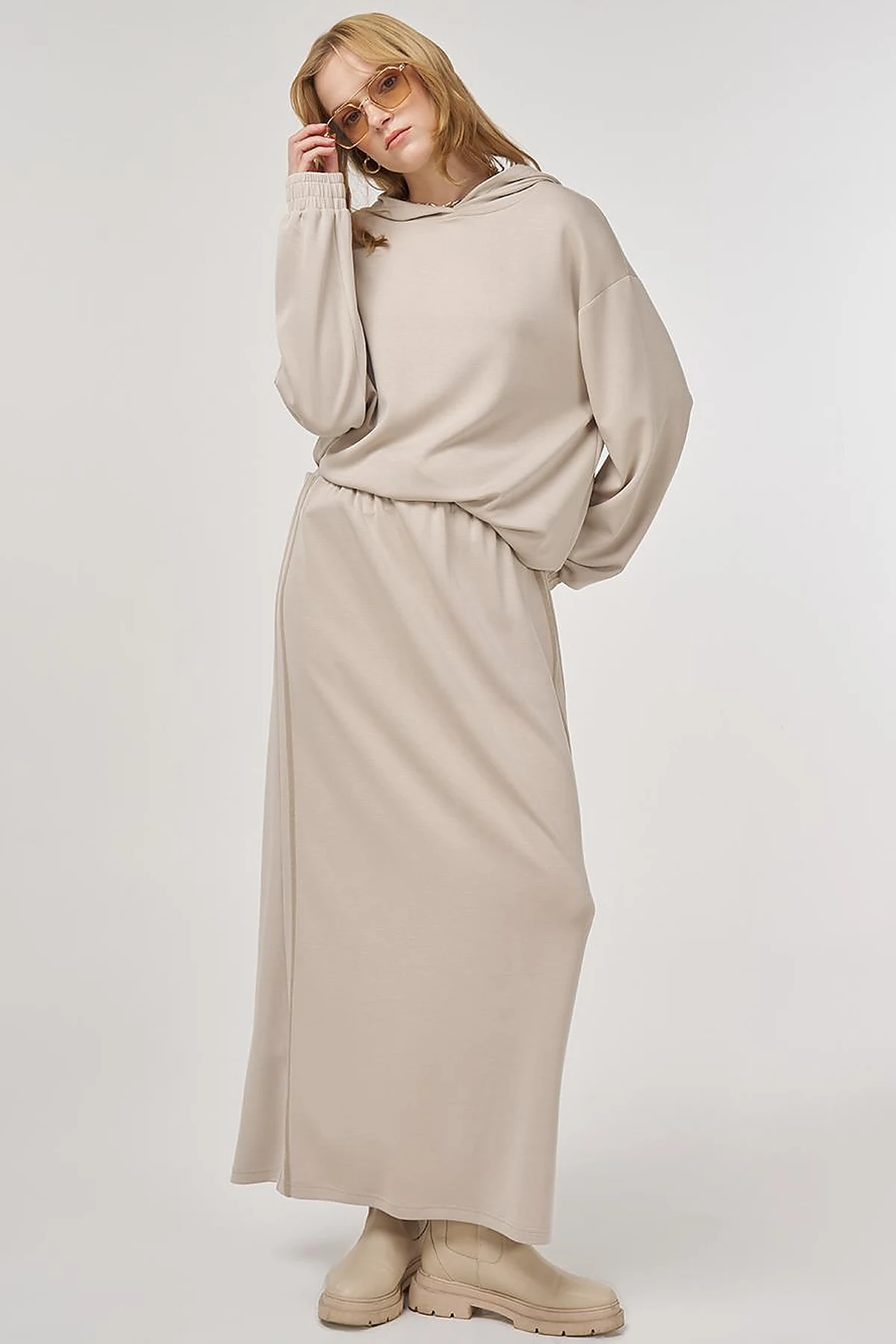 Hooded Skirted Two-Piece Suit in Beige