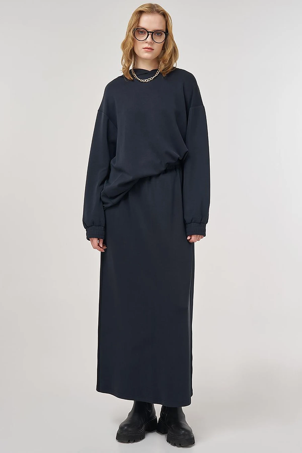 Hooded Skirted Two-Piece Suit Black