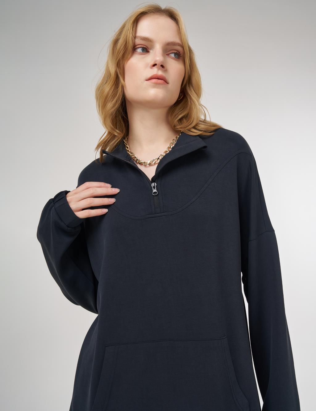 Kangaroo Pocket Two-Piece Suit in Black