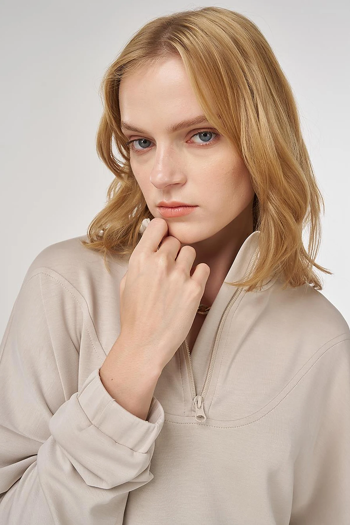 Kangaroo Pocket Two-Piece Suit in Stone