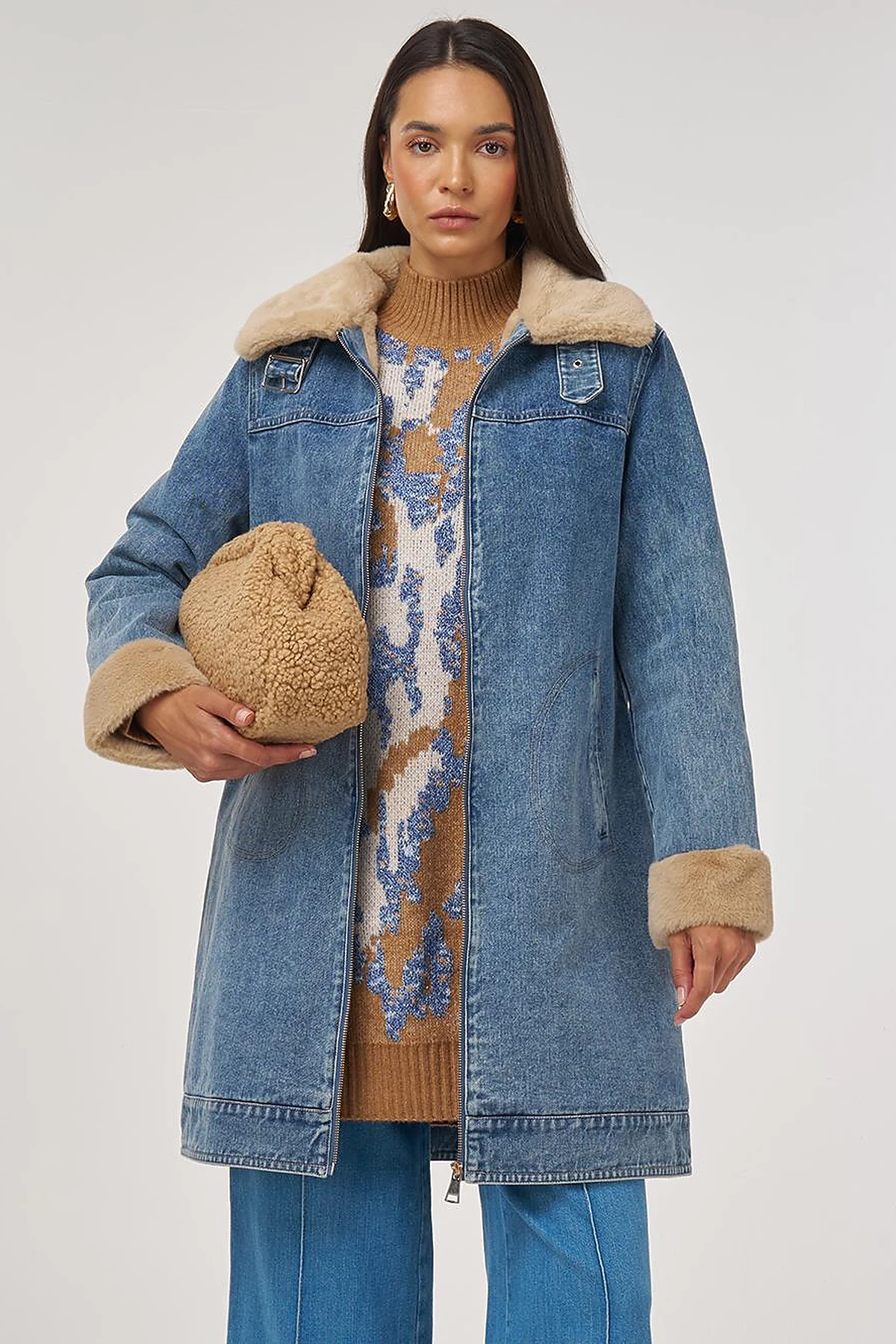 Faux Fur Collar Denim Jacket Blue