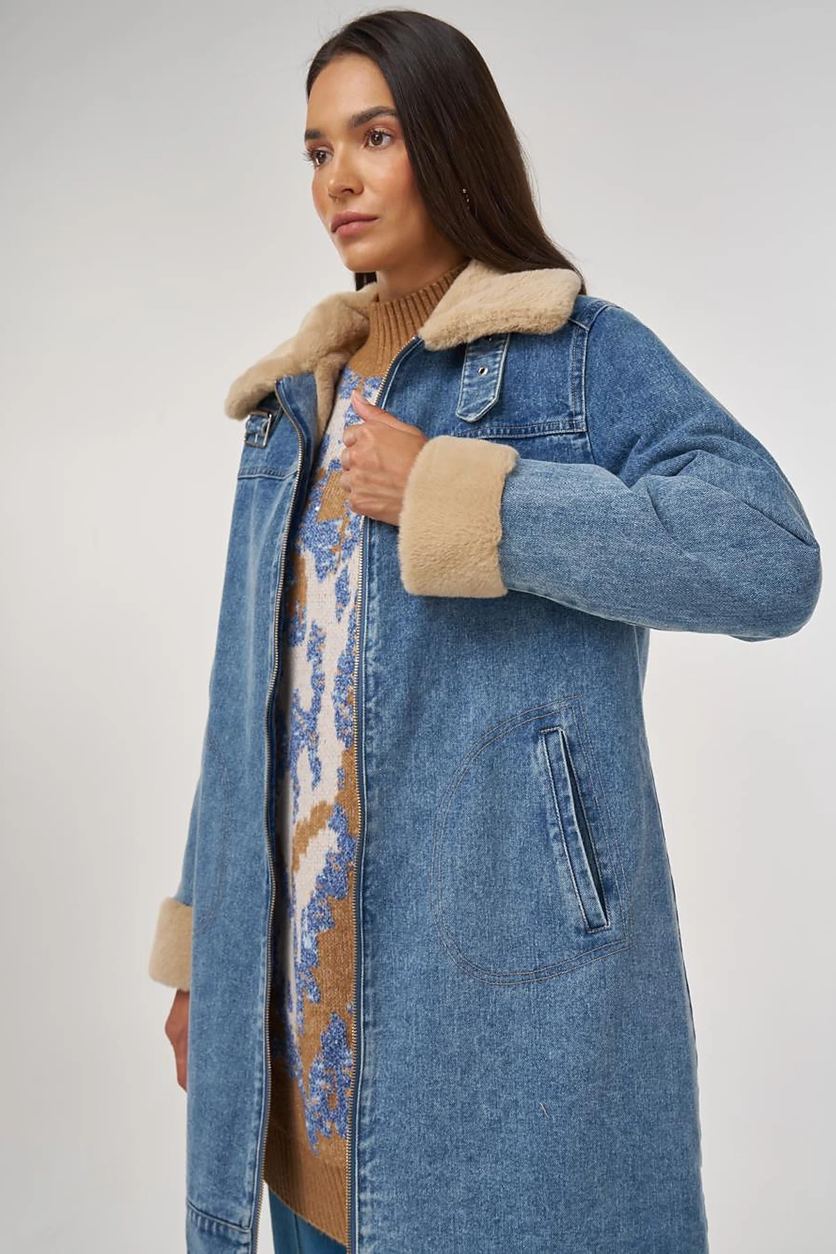 Faux Fur Collar Denim Jacket Blue