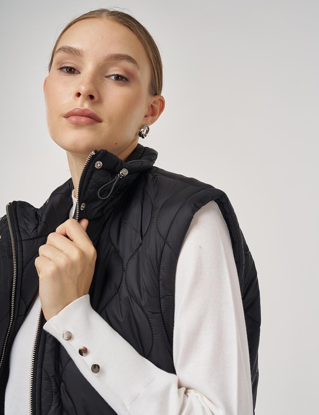 Stand Collar Puffer Vest Black 