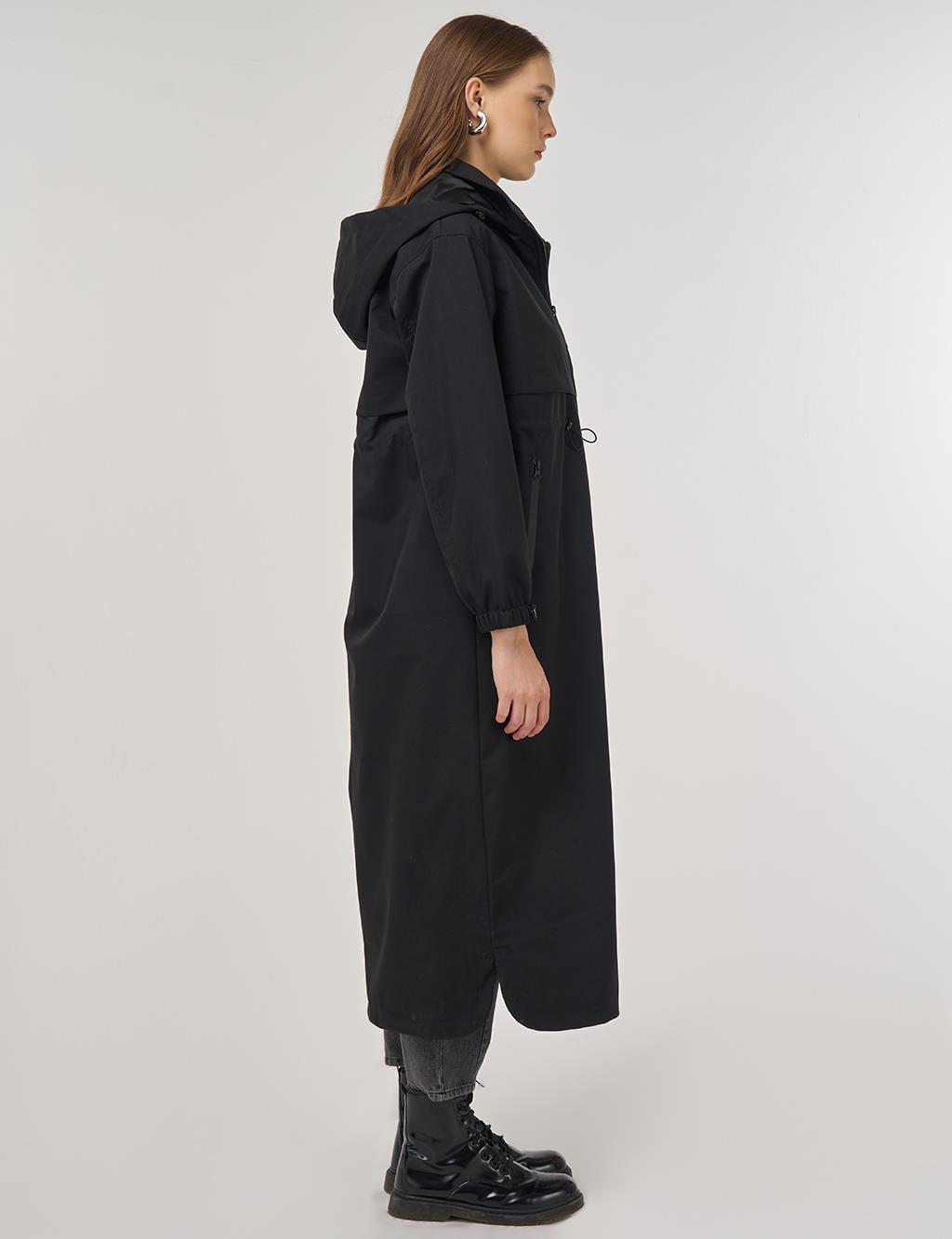 Bel Büzgülü Dik Yaka Parka Siyah 