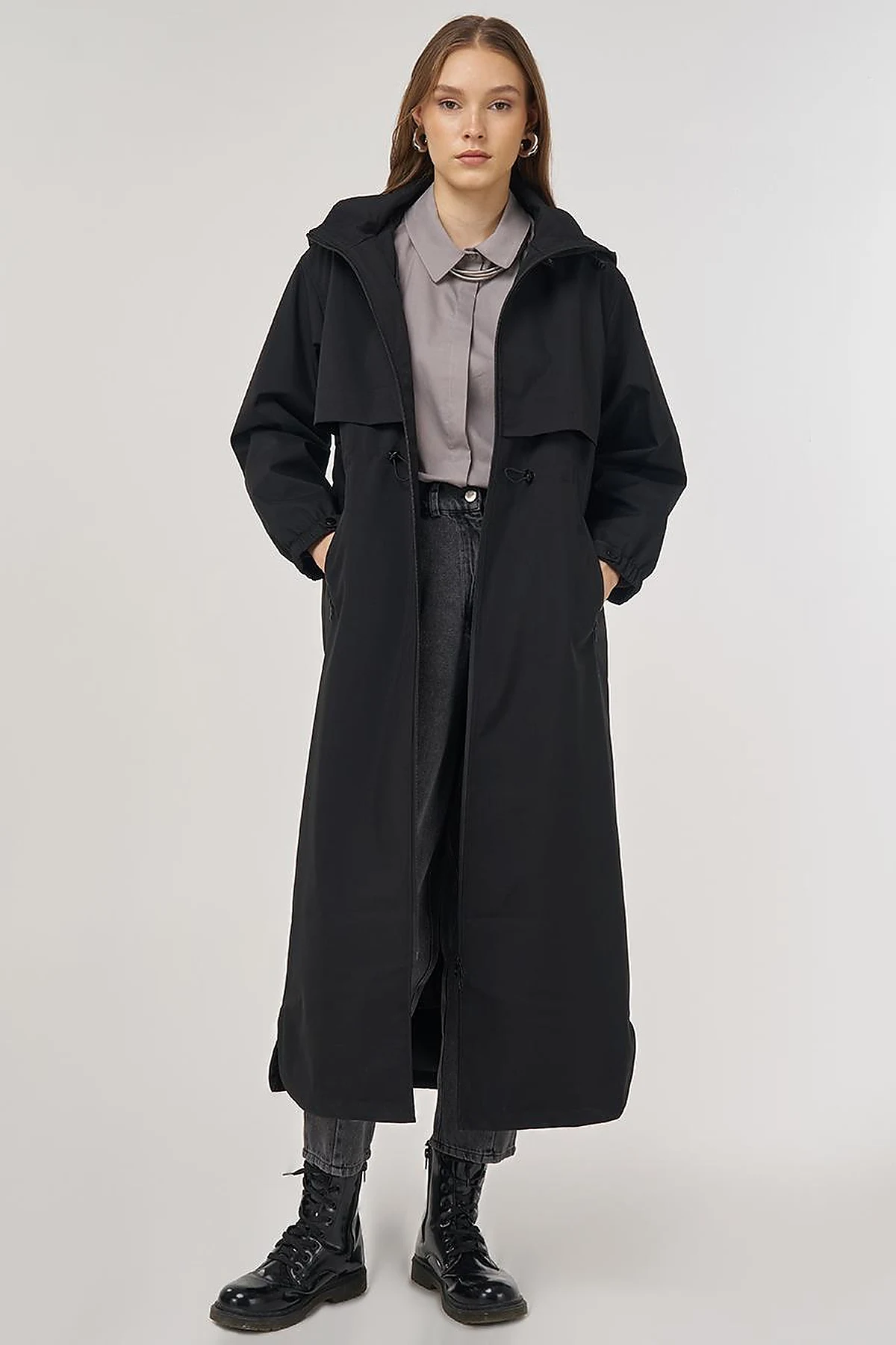 Drawstring Waist Stand-Up Collar Parka Black