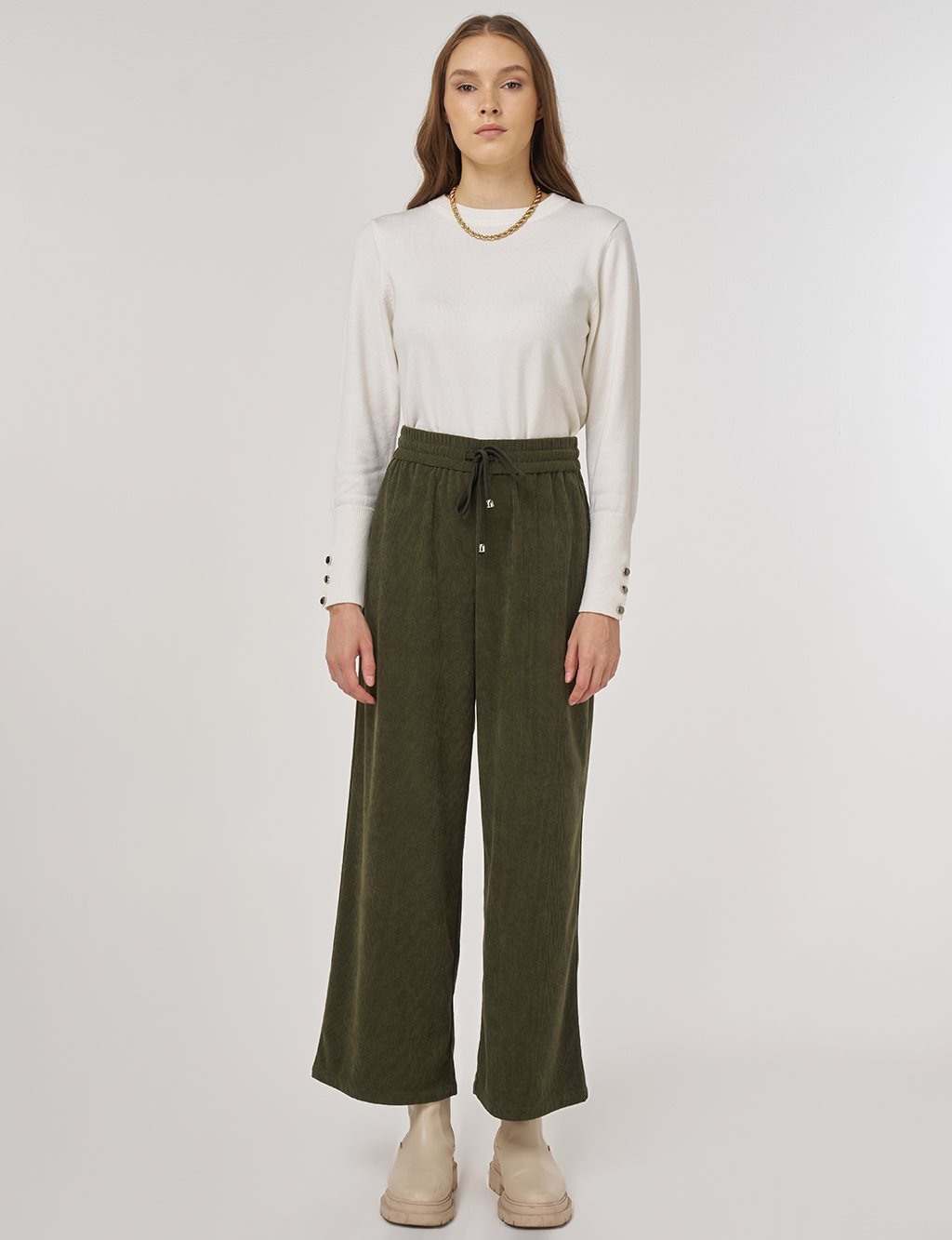 Relaxed-Fit Velvet Pants Khaki