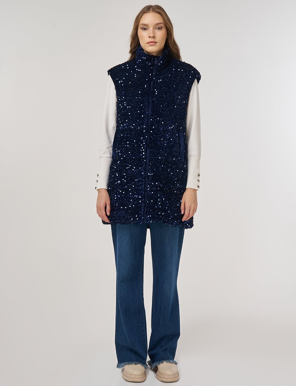 Sequin-Embroidered Puffer Vest Dark Navy