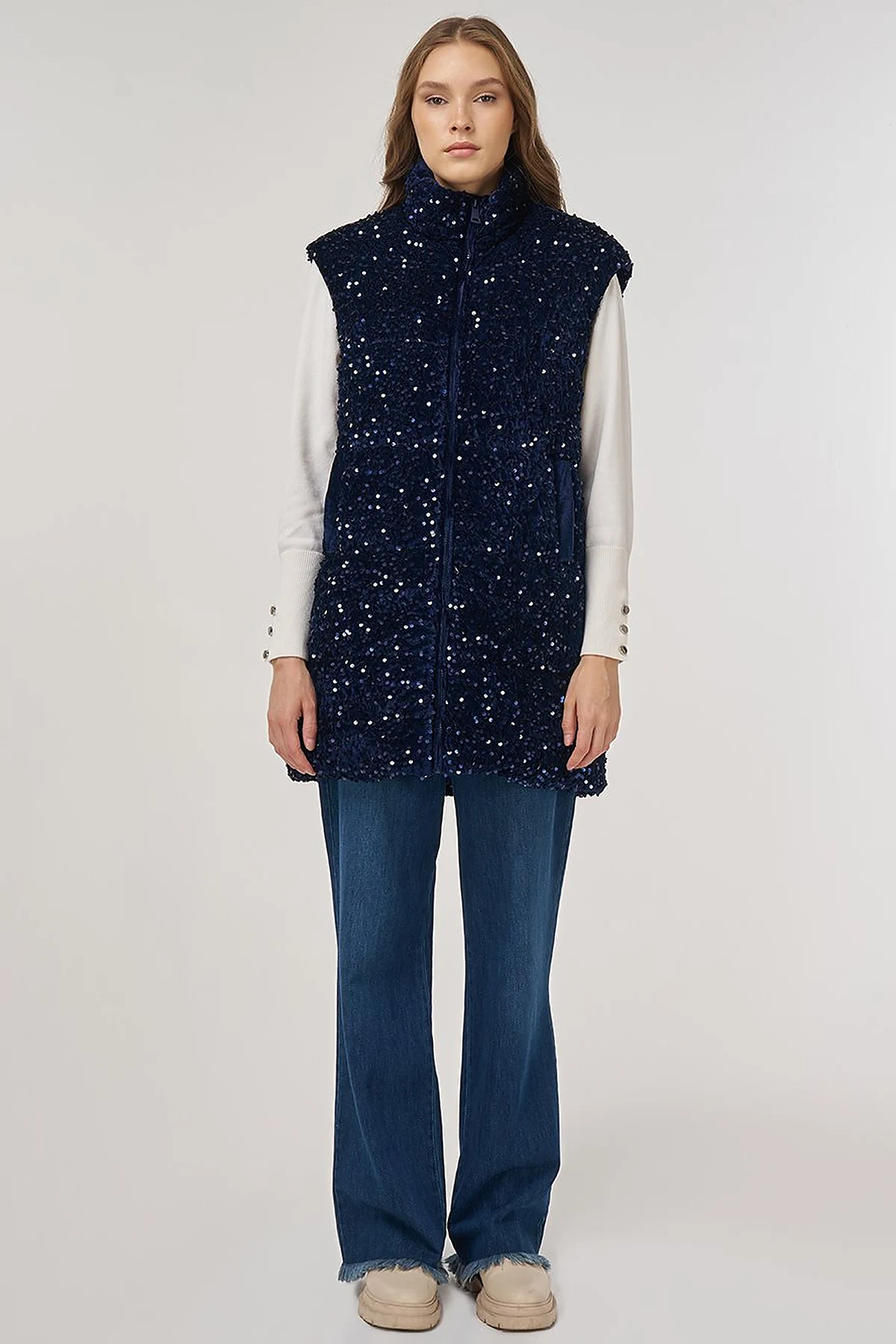 Sequin-Embroidered Puffer Vest Dark Navy