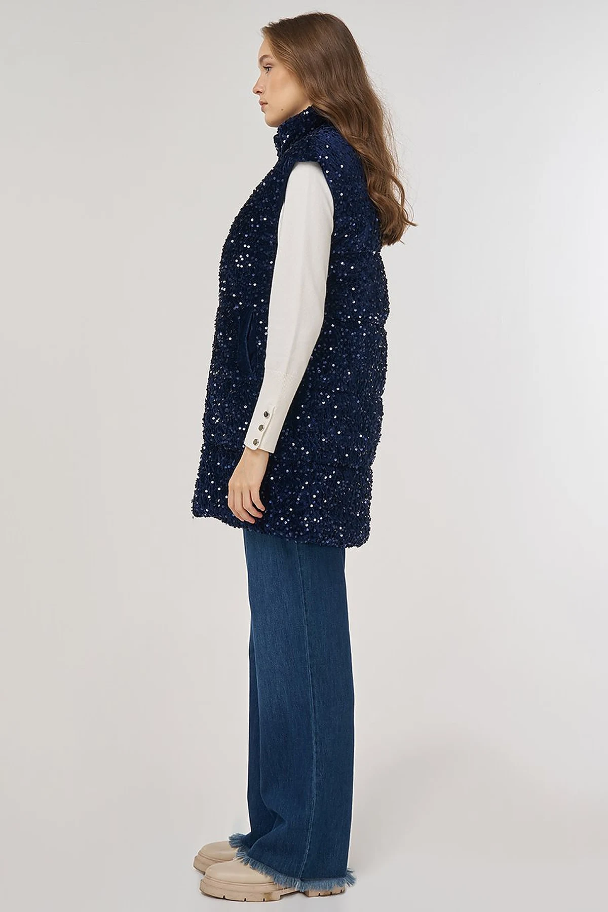 Sequin-Embroidered Puffer Vest Dark Navy