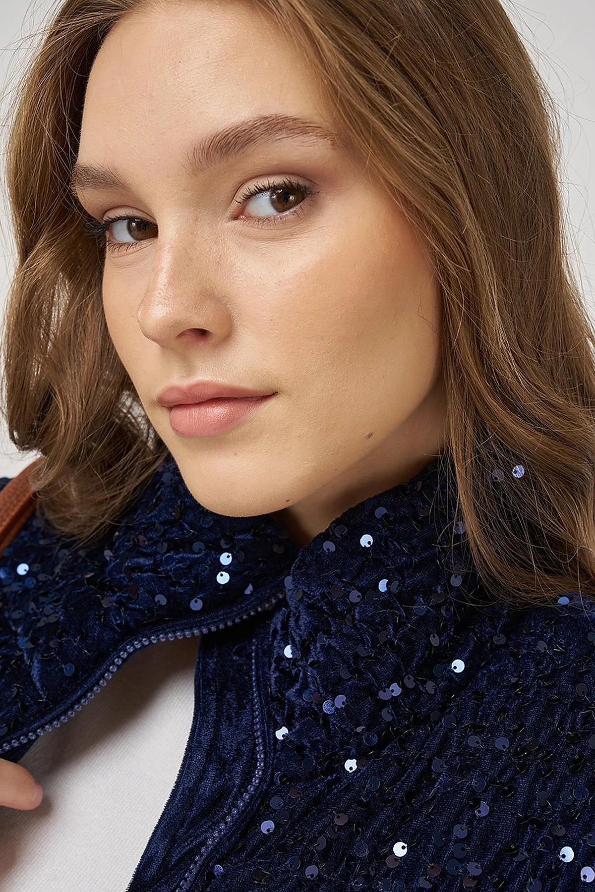 Sequin-Embroidered Puffer Vest Dark Navy