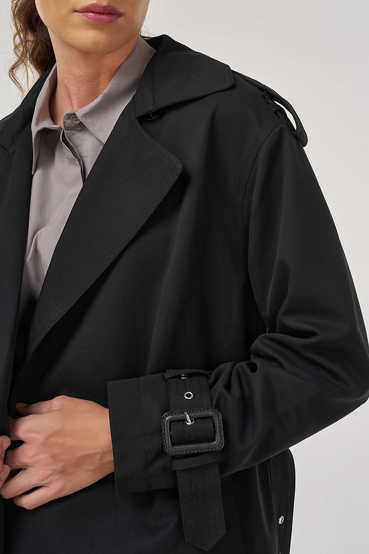 Epaulet Detailed Trench Coat Black