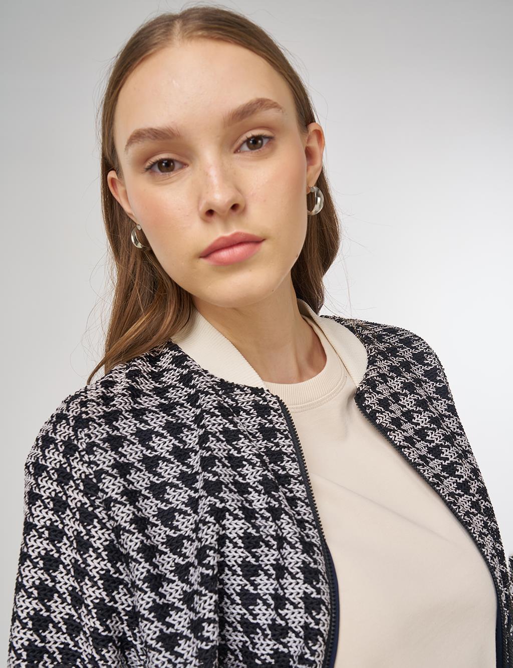Houndstooth Pattern Jacket Ecru