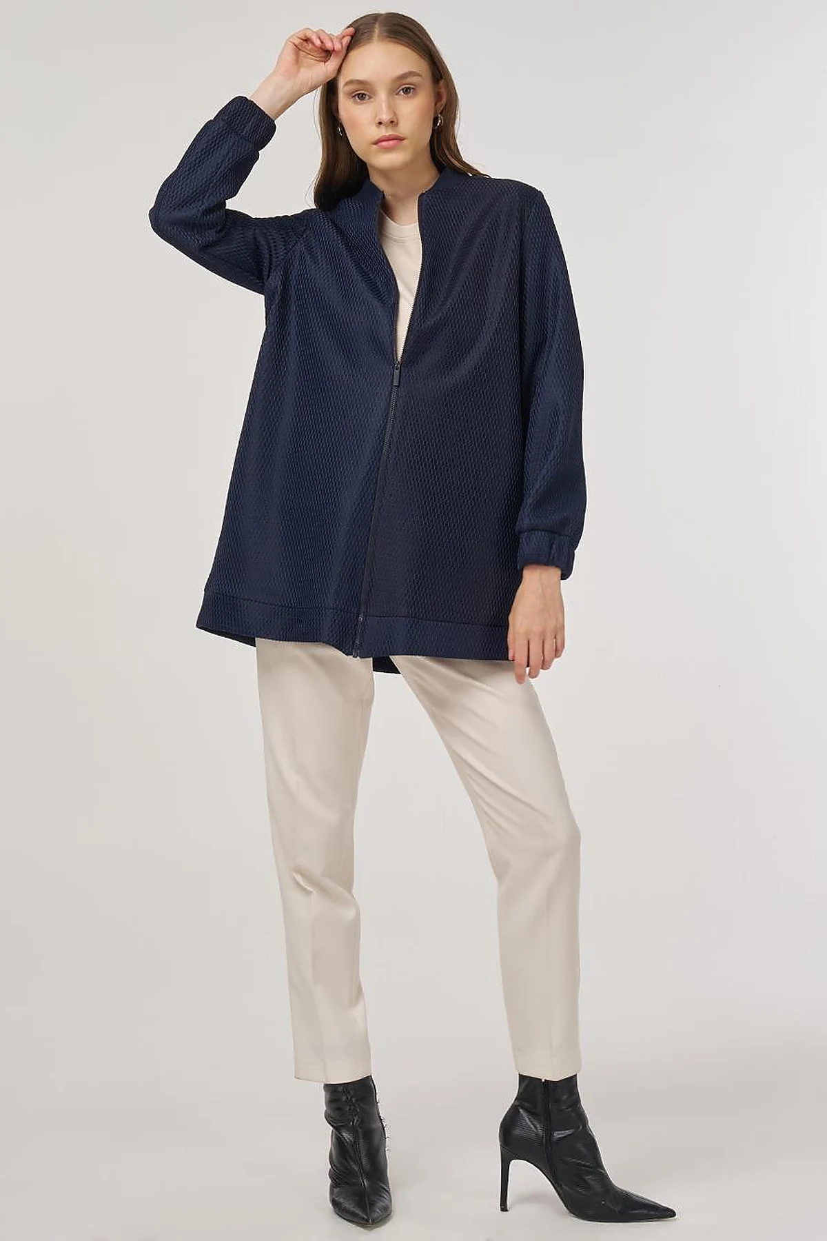 Mesh-Layered Bomber Jacket Navy 