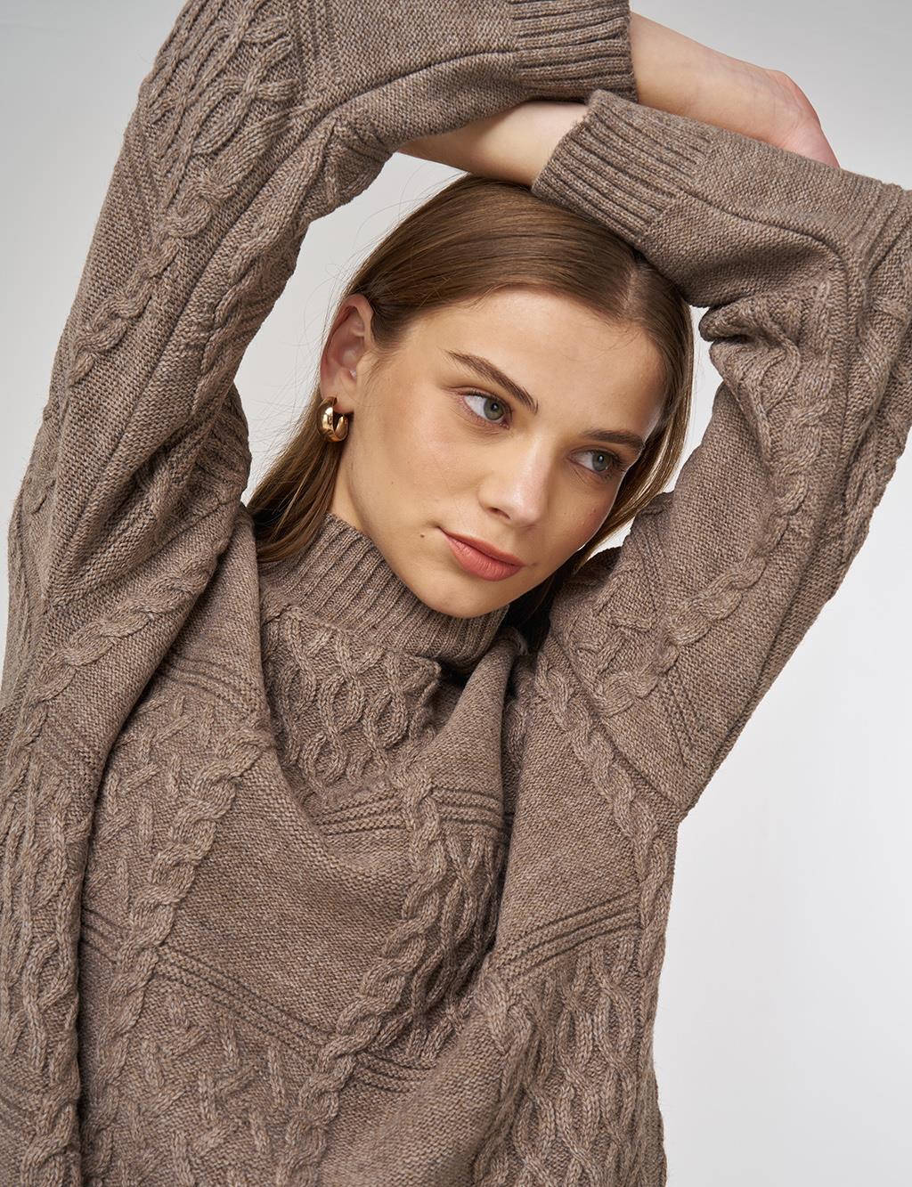 Crochet-Trim Knit Tunic Stone 