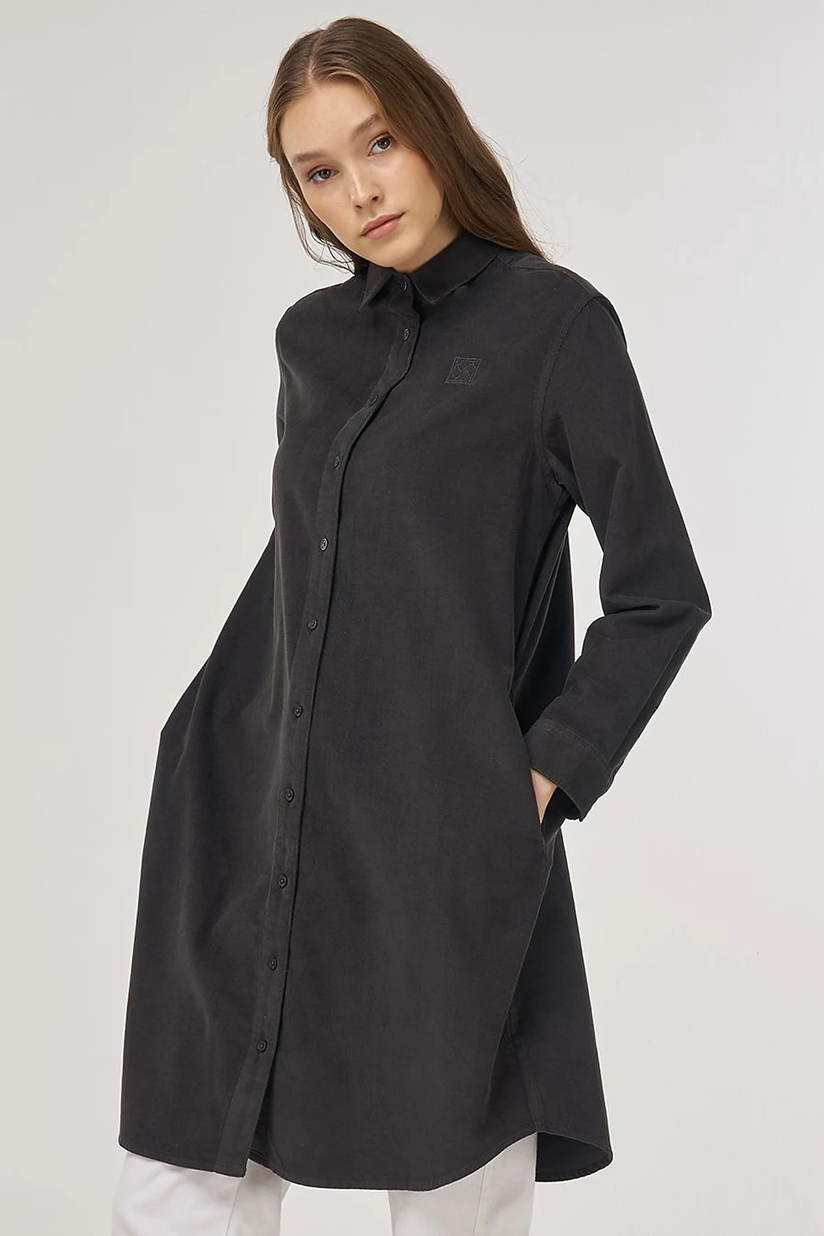 Relaxed-Fit Velvet Tunic Anthracite
