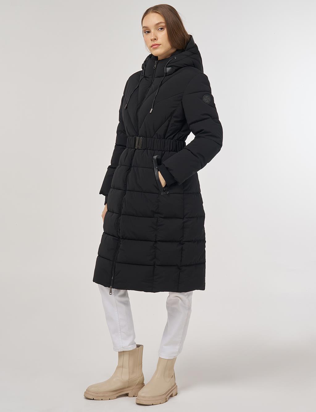 Kapüşon Detaylı Anorak Mont Siyah 