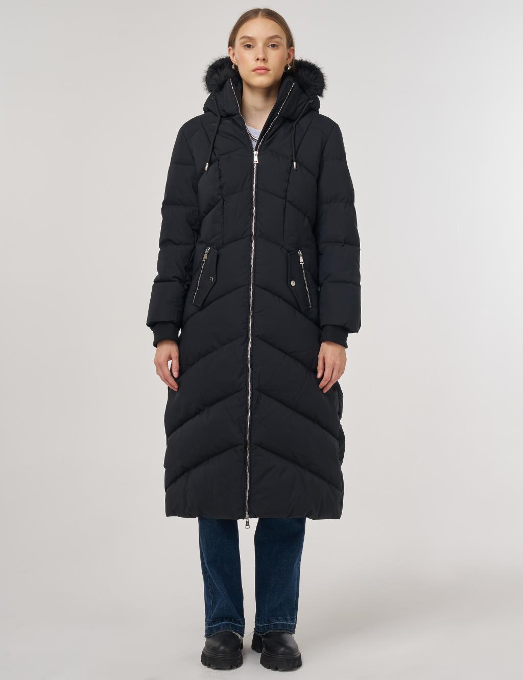 Faux Fur Detailed Anorak Coat in Black
