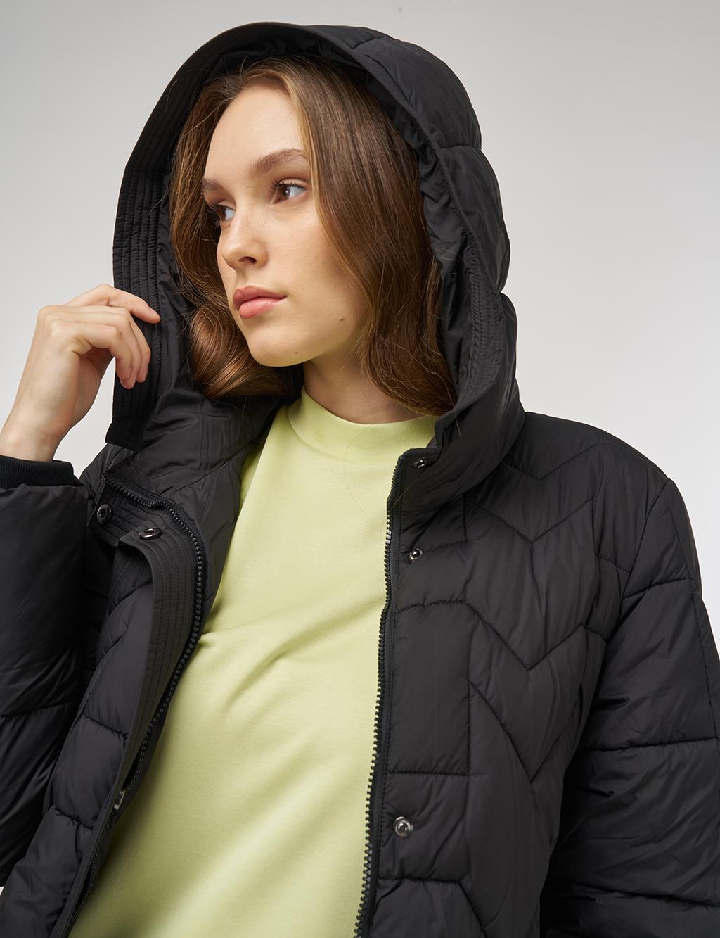 Cep Detaylı Anorak Mont Siyah 